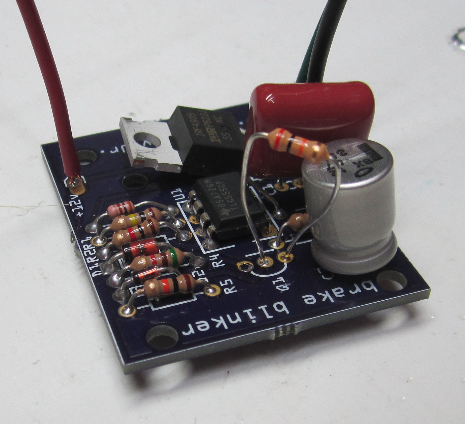 BrakeLightFlasher-PCB-20kResistorTemporarilyReplacingQ1transistor-1.jpg