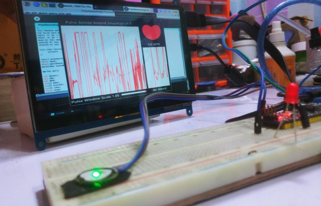How to Track Your Heartbeat with Raspberry Pi and Arduino