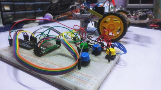 How to make a LoRaWAN Arduino Robot 