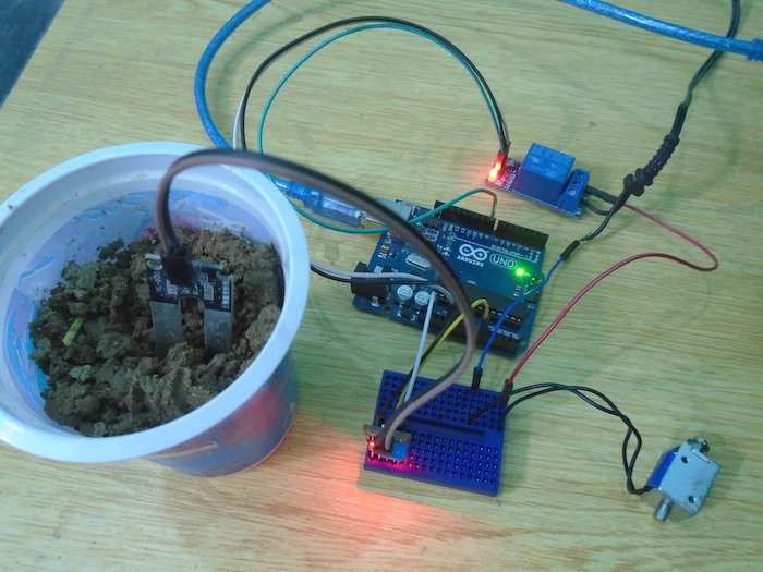 How to Test Soil With Arduino and an FC-28 Moisture Sensor