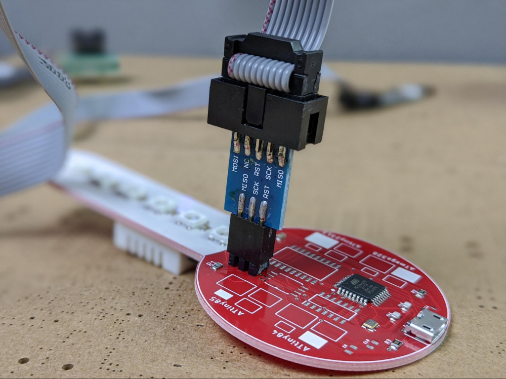 How to Program ATtiny MCUs By Using ISP Headers 