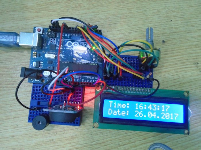 How to Make an Arduino Alarm Clock Using a Real-Time Clock and LCD Screen