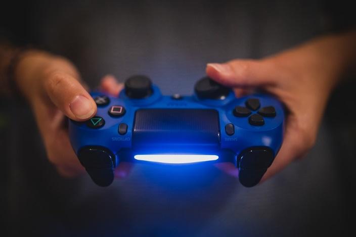 successful pairing with PS4 controller and arduino