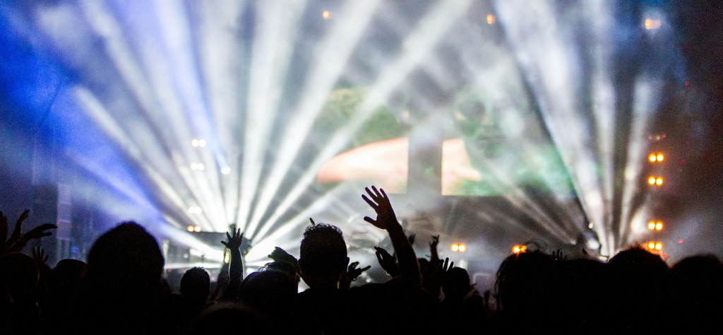 Use Machine Learning to Create Music Through Gestures