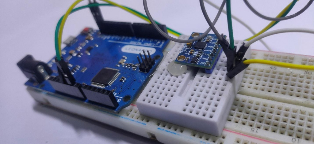 How to Make a Gesture-controlled Mouse Using an Arduino Leonardo