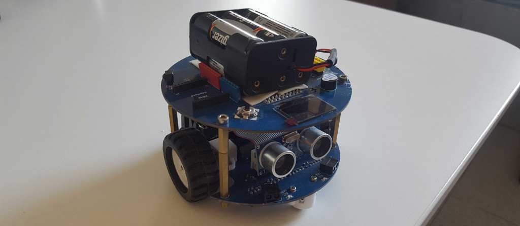 Use The Tactigon to Control an Arduino Mini Rover