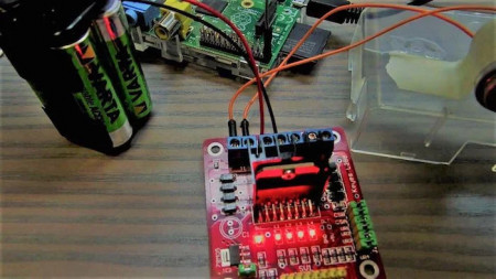 How to Control a DC Motor With an L298 Controller and Raspberry Pi