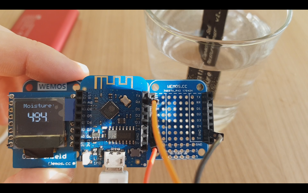 Capacitive Soil Moisture Sensor v1.2 with Wemos D1 Lite (Arduino IDE) 