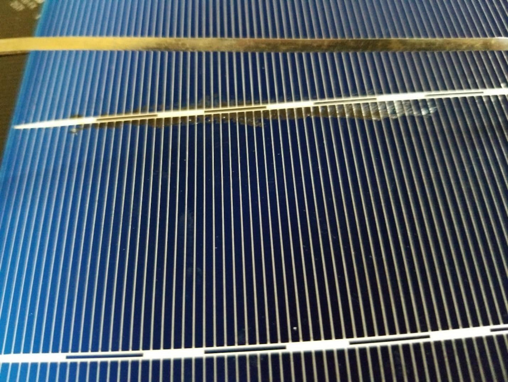 Making Your Own Solar Panel Power Supply: Dos and Don'ts